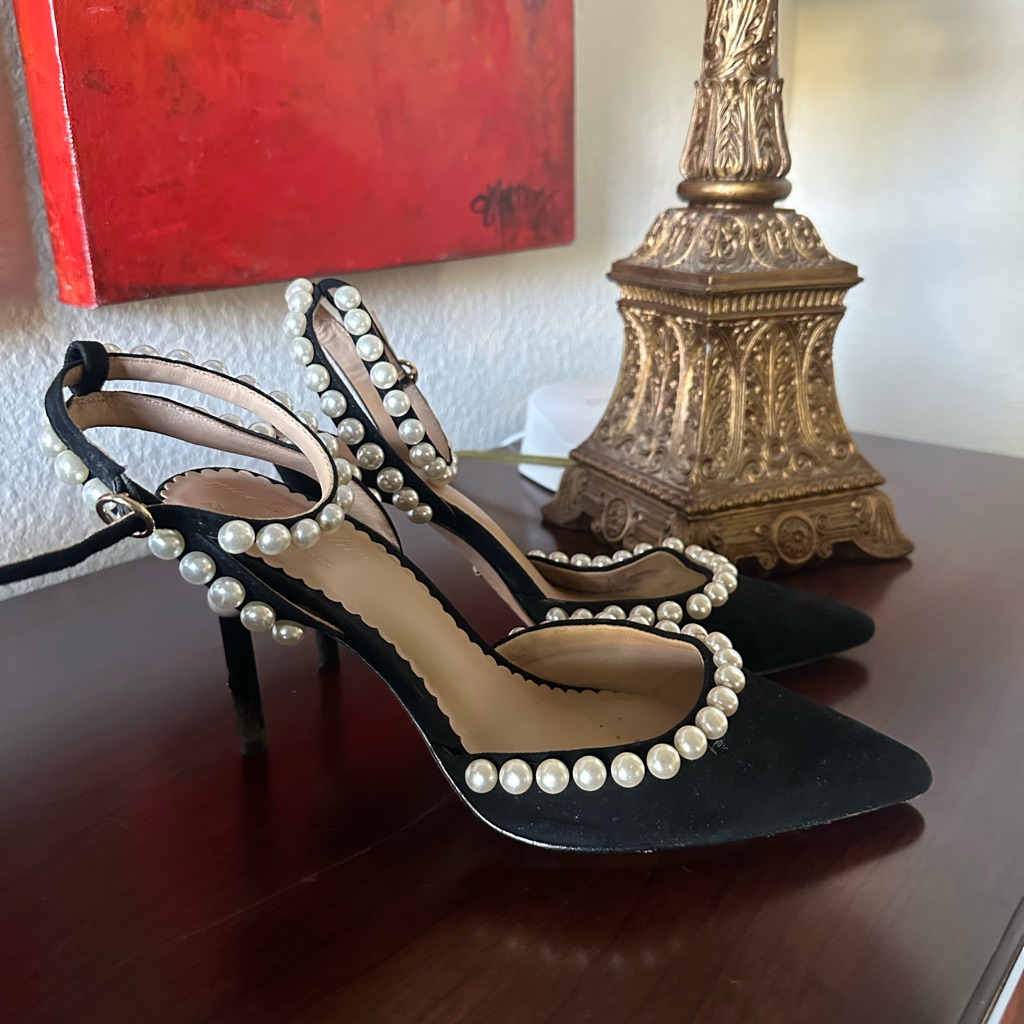 Antonio Melani Black Elegant Heels With Pearl Detai